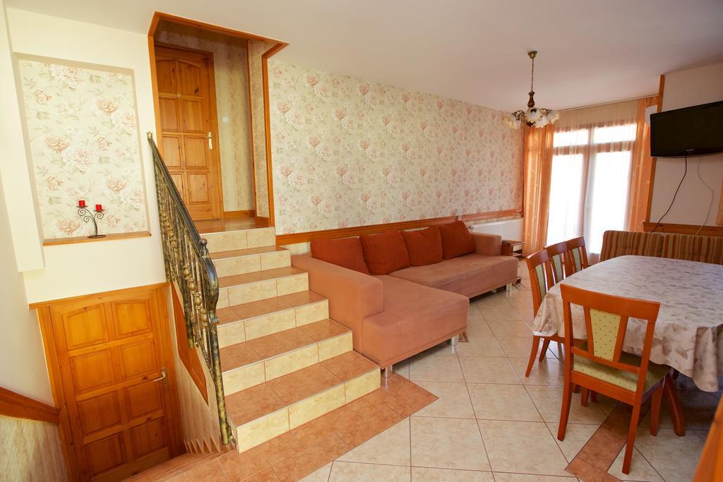 Royal Apartman Hajduszoboszlo Exterior photo